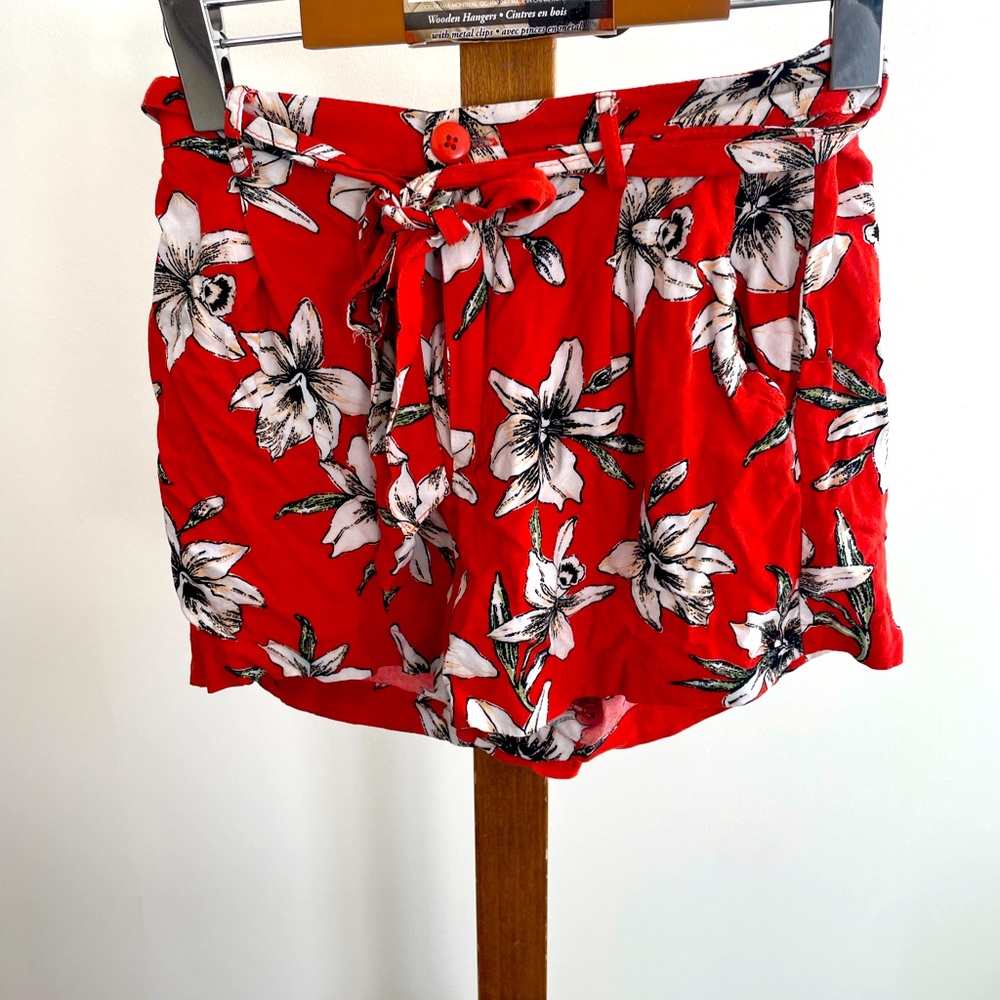 F21 floral shorts XS